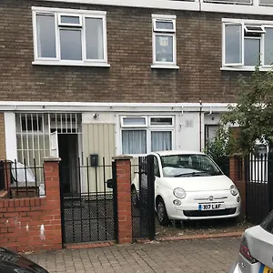 https://arbnb-at-comfy-sleep-guest-house-self-catering-private-london.cambridgehotelsuk.com